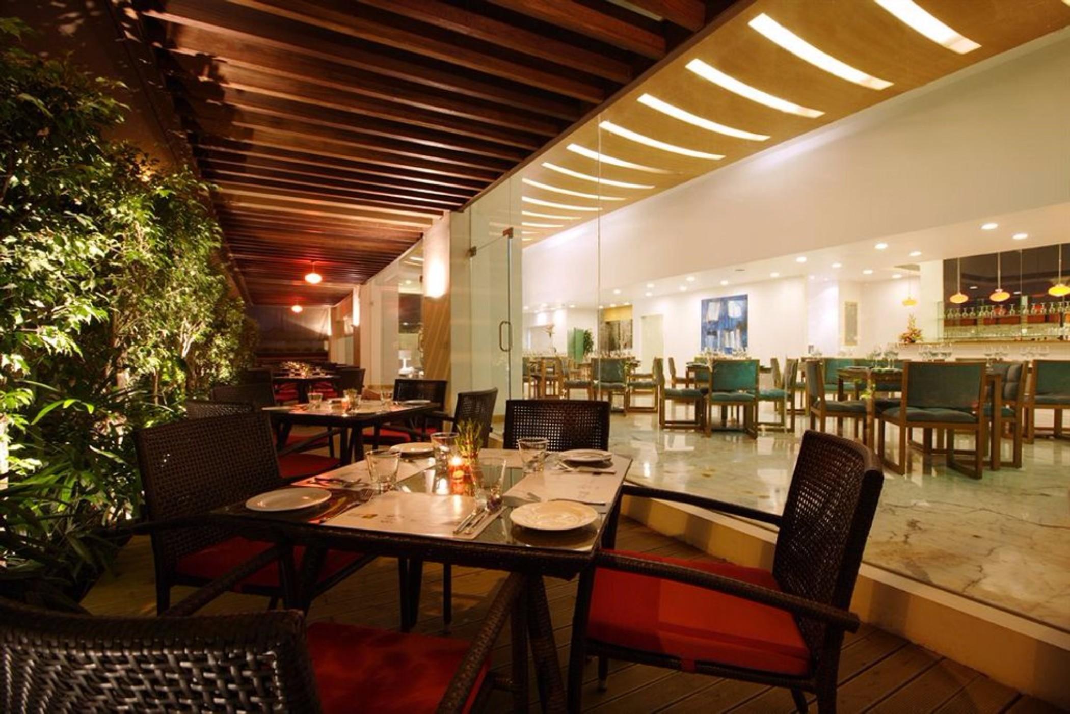 Hotel Yogi Executive, Navi Mumbai Exterior foto