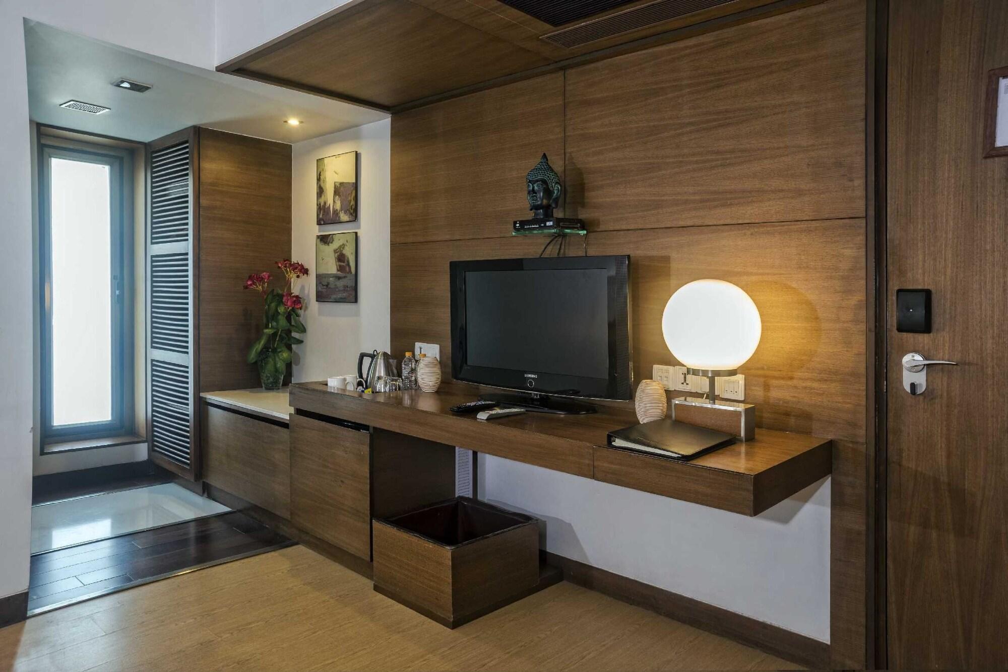 Hotel Yogi Executive, Navi Mumbai Exterior foto