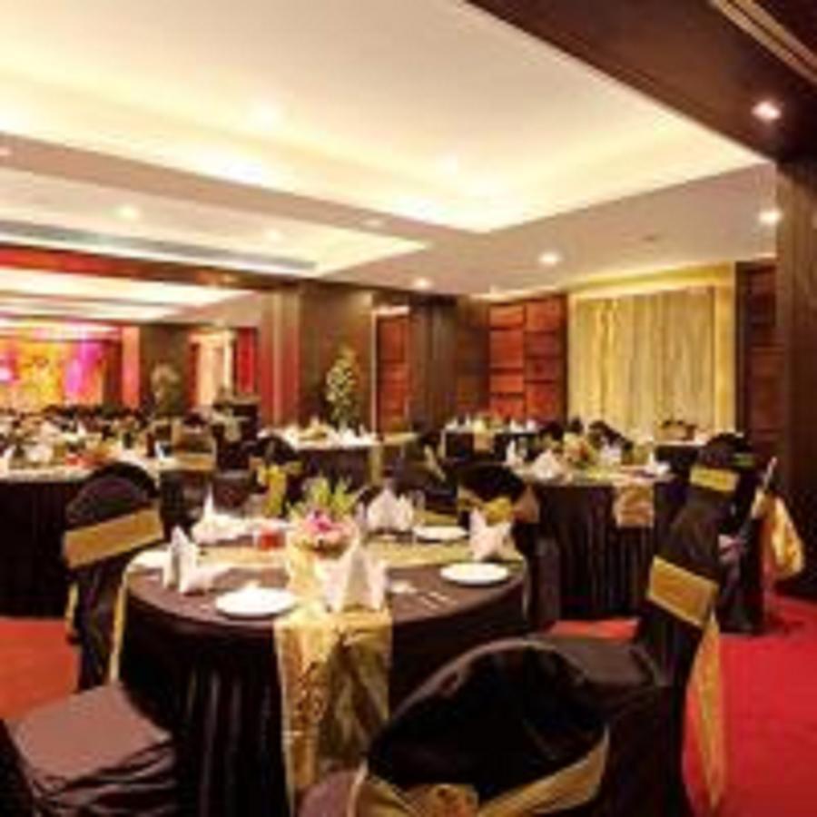 Hotel Yogi Executive, Navi Mumbai Exterior foto